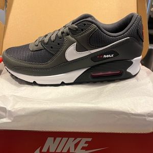 Nike Air Max 90 J22